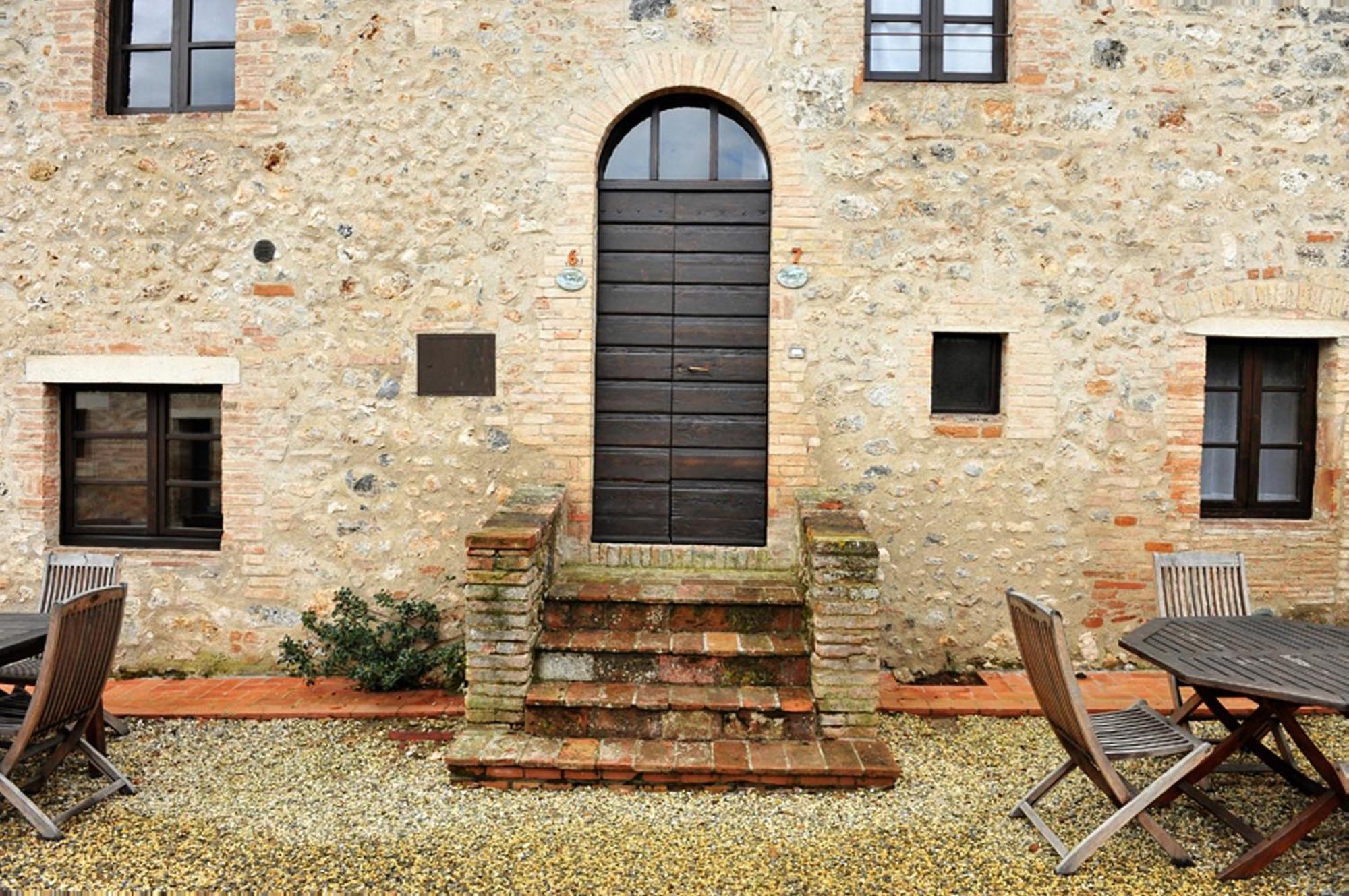 Fattoria Agriturismo Nerbona Казоле-д'Эльса Экстерьер фото