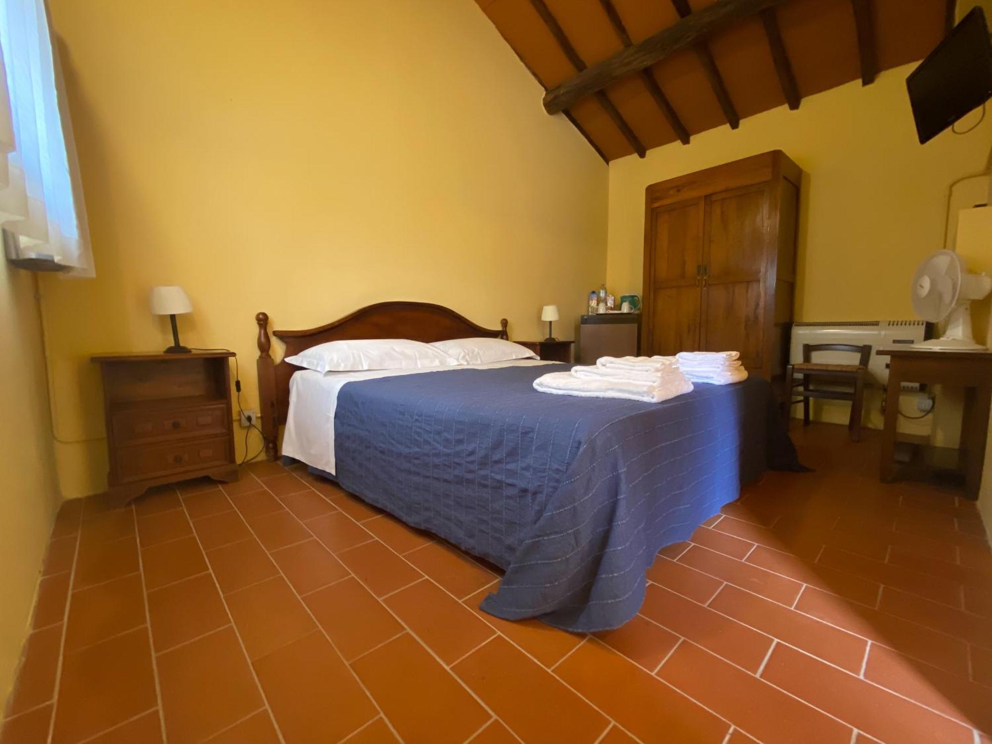 Fattoria Agriturismo Nerbona Казоле-д'Эльса Экстерьер фото